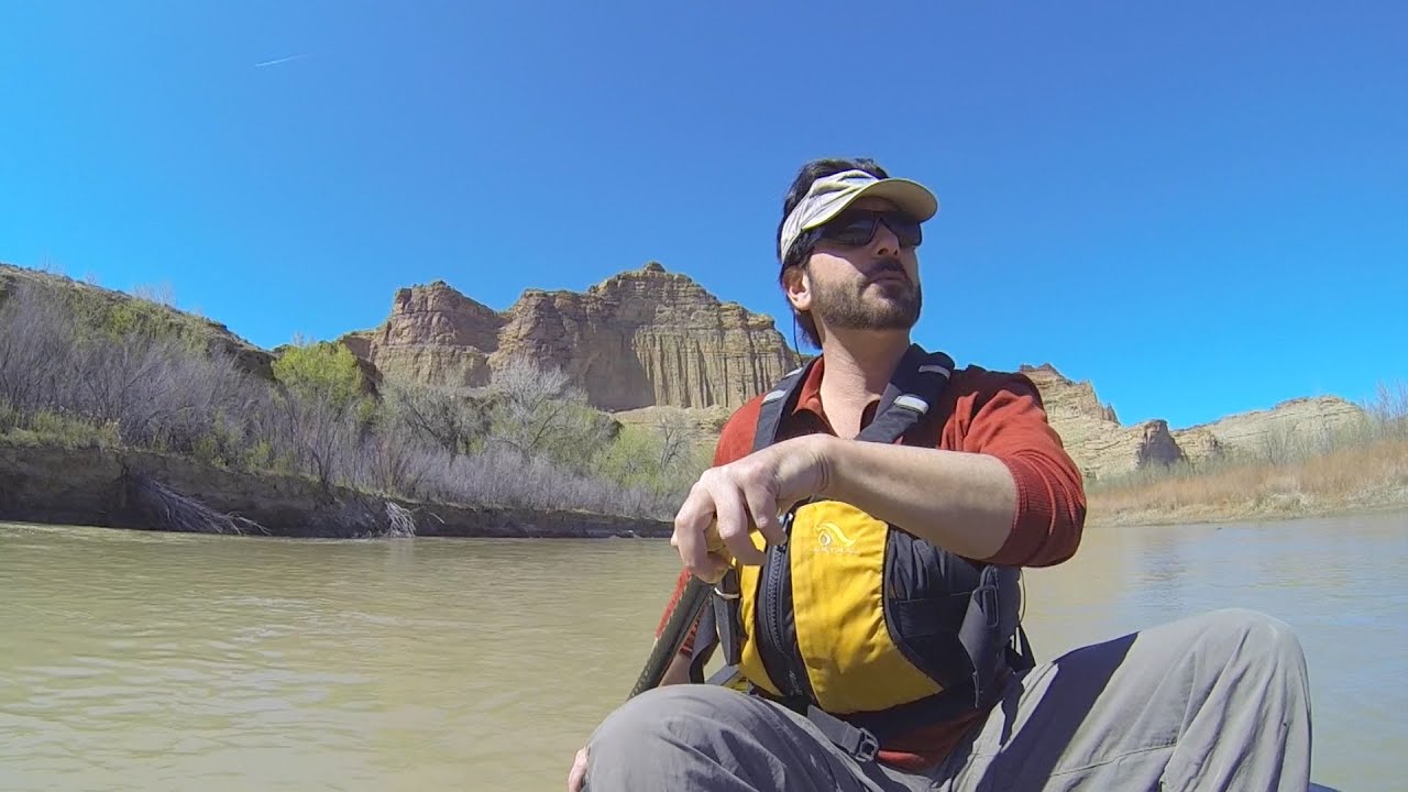 Canoeing the White River (Utah). A 3 day "solo" canoe 