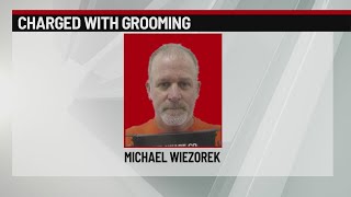 Undercover sting leads to arrest of Iowa man on grooming charge