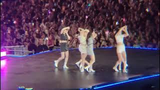 IVE performs 'Love Dive' at Kpop Lux / SBS Super Concert in Madrid 2023