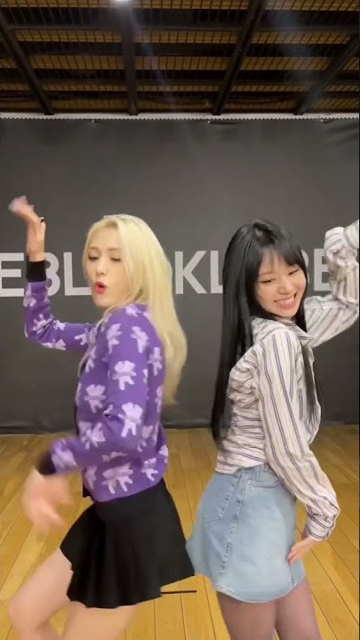 JEON SOMI X CHAEYOUNG TWERK AND #XOXOCHALLENGE
