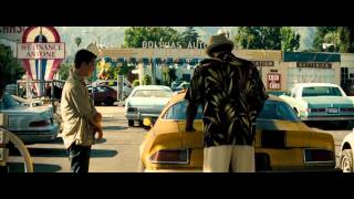 Transformers (2007) Comprando a Bumblebee (HD latino)