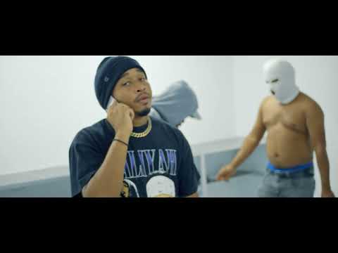 FAKE GANGSTA -