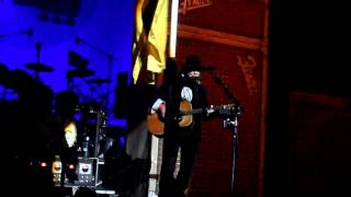 Neil Young &amp; Crazy Horse - Forest National, Brussels - 8/6/13 - Blowin In The Wind