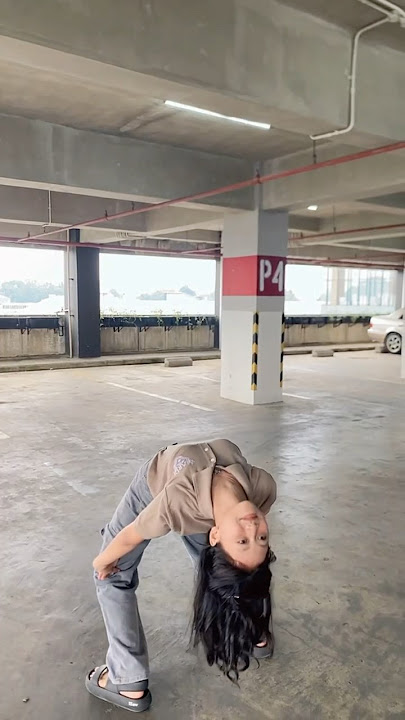 Kayang gini #jaipong #sunda #shortvideo #pajajarananyar #fyp #dancechallenge