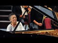 Capture de la vidéo Maria João Pires -Mozart Piano Concerto # 23 ~ Bernard Haitink/ Coe