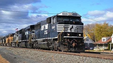 NS 967 - 12 Unit Power Move in the NS Harrisburg Div