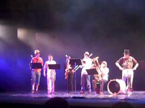 Swarthmore Balkan Band: Otpisani & Missy Sa-Sa