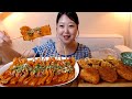 불닭소스를 넣어 매콤한 빨간양념어묵 바삭한 튀김 주먹밥 핫크리스피 치킨 먹방 Spicy Yangnyeom  Fish cake Crispy chicken  Eatingsound