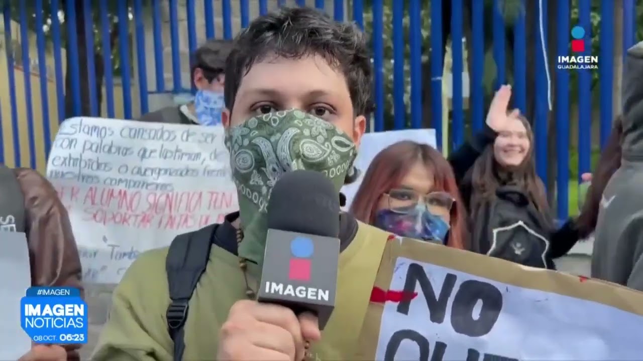 Tensión y disturbios durante protesta por acoso sexual en la Preparatoria 12 de la UdeG | GDL