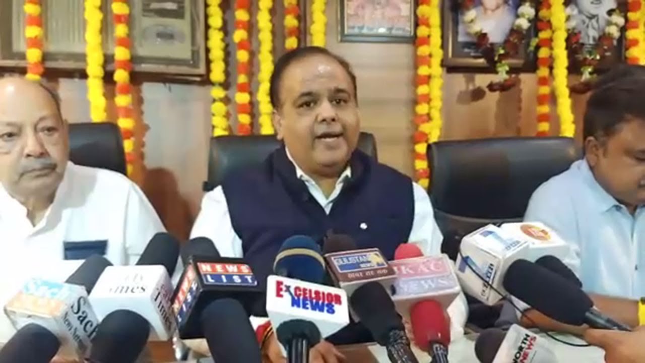 Ware House Federation Opposes Beer Sale In Departmental Stores