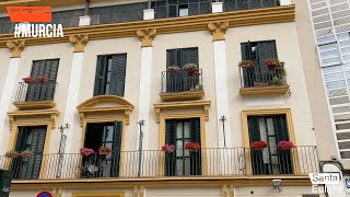 Murcia se llena de miles de flores para revitalizar y embellecer los barrios