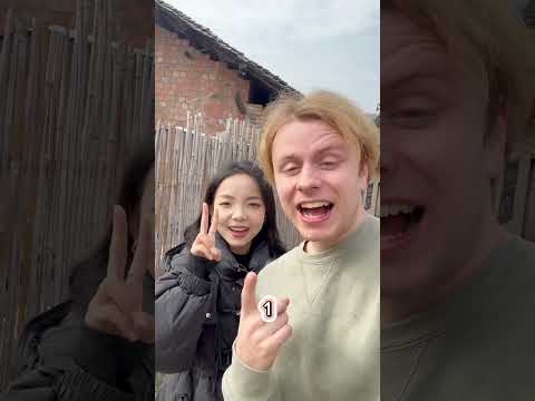 КАК КИТАЙЦЫ СЧИТАЮТ до 10 на 1 РУКЕ????😲🤔#шортс #китай #приколы #китайскийязык