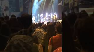 #StVincent #AnnieClark #TheMet #Philly #Video #Reels #Music #DaddysHome #Tour #Rock #Girl #SugarBoy