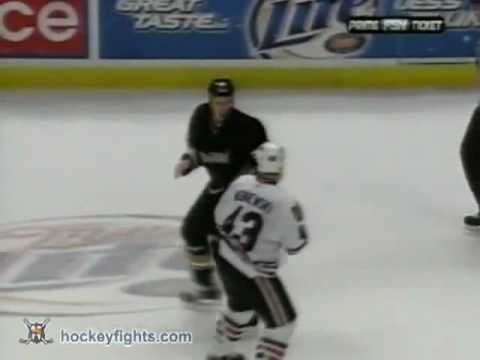 James Wisniewski vs Travis Moen Nov 17, 2006