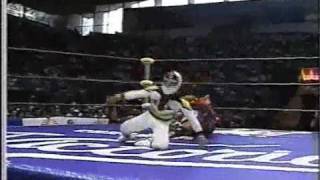 Lucha de minis super estrellas (rey de reyes 2002) 2da parte.wmv