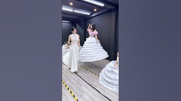 Tạo dáng với ghế cùng tùng váy | Lớp người mẫu nhí chuyên nghiệp #bybacademy #daotaonguoimau