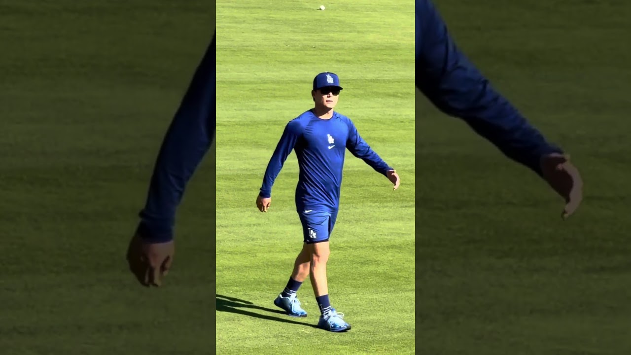 【ヨシノブが手を振る💙】ウォーミングアップ！【ピッチャー・大谷翔平投手】ドジャースvsニューヨーク・メッツ@ドジャースタジアム4/15/26 #大谷翔平 #ohtani #dodgers