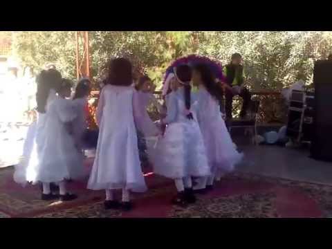 عرض كل سنة وانتوا واحنا رياض اطفال عزة زيدان التجريبية للغات الفيوم