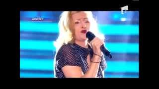 Te cunosc de undeva - Episodul 3_ Lora (Gwen Stefani - Don't Speak) - TVpedia.org.mp4