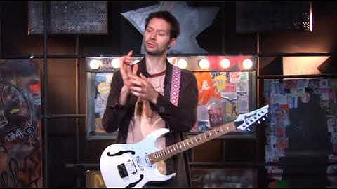 Paul Gilbert Shred Alert! 10   Mastering Muting Techniques