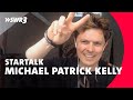 Capture de la vidéo Michael Patrick Kelly Über Isolation Und Seine Neue Single „Beautiful Madness“