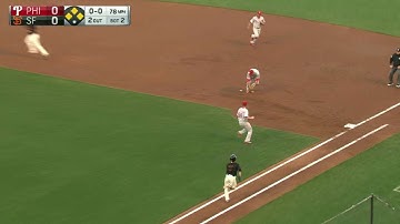 PHI@SF: Posey scores to put the Giants on the board