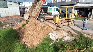 Be Careful Driver Work! Teamwork Skilled Operation — Bulldozer Pushing Stone & Soil with Dump Trucks