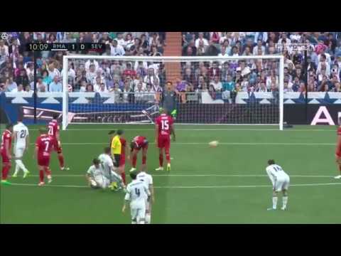 Nacho Amazing Free Kick Goal vs Sevilla