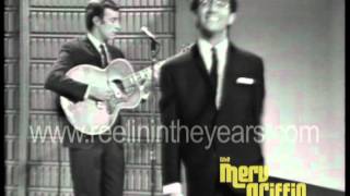 Video thumbnail of "Freddie and the Dreamers- "I'm Telling You Now" live (Merv Griffin Show 1965)"