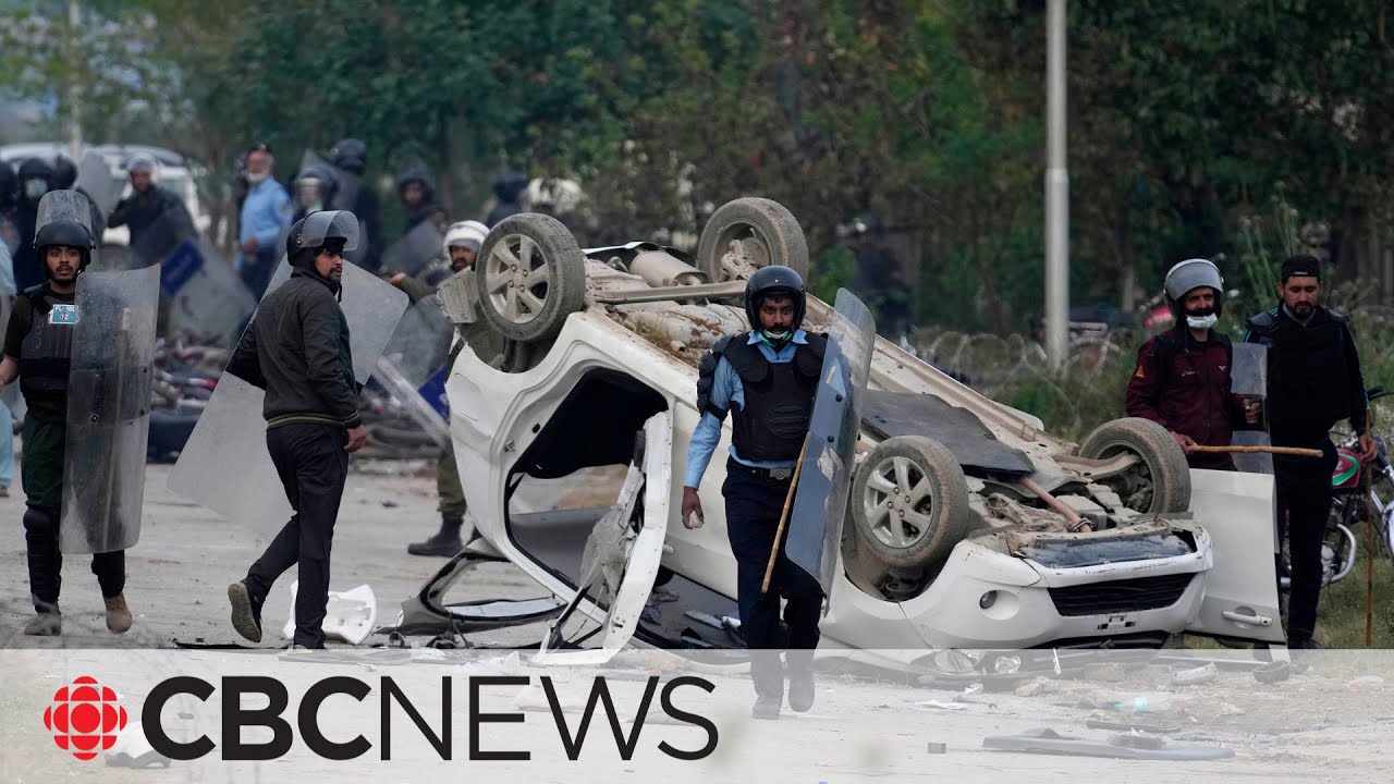 Pakistan PM court hearing postponed after violence outside court and his home