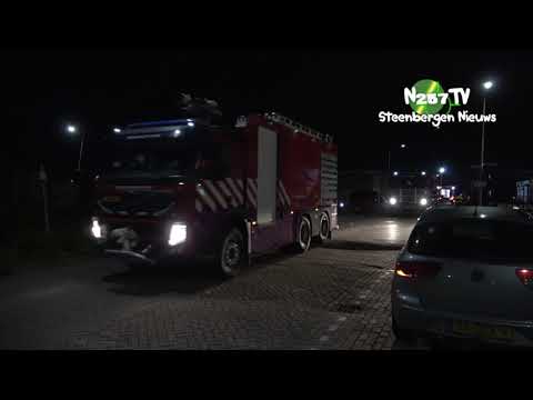 Grote Brandmelding brandweer en politie rijden massaal uit Warwickstraat Steenbergen geen gewonden