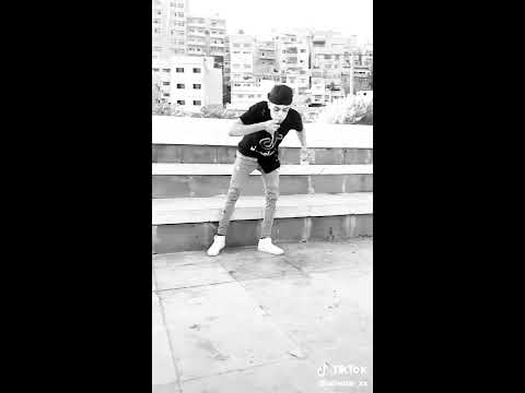 أنت و هي كلكم مصلحكي
