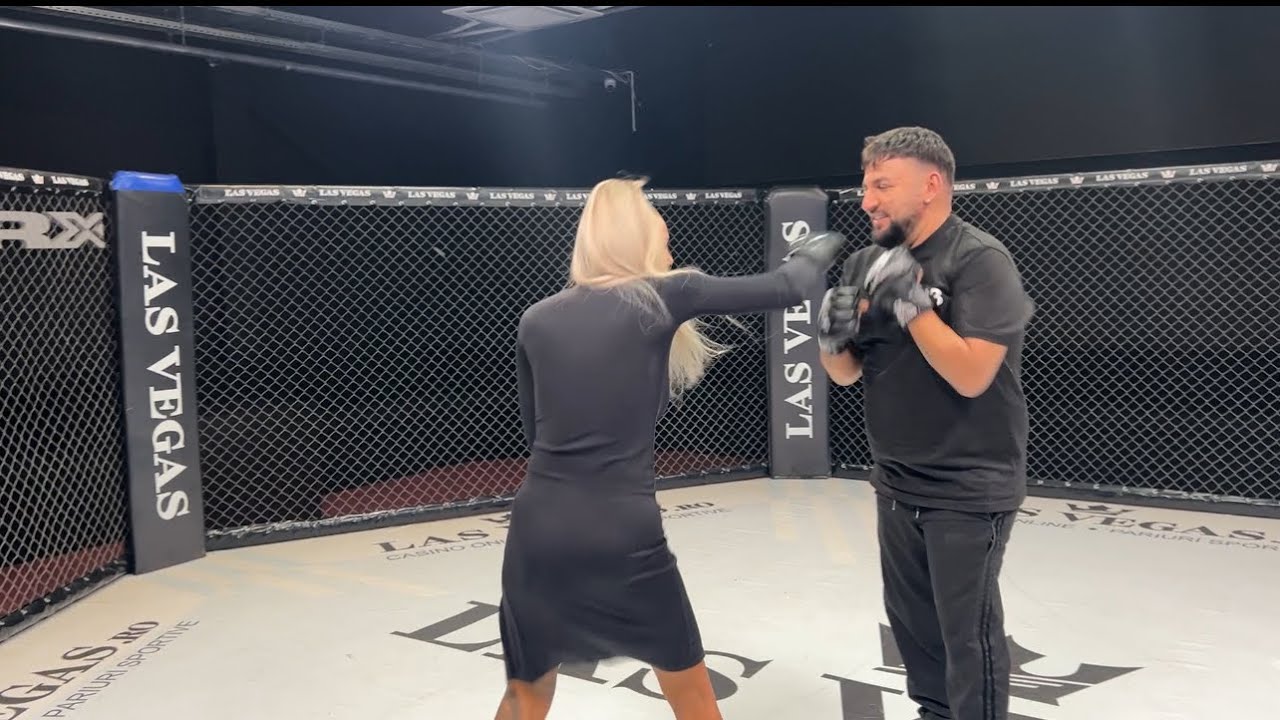 Alexandra se bate în cușca RXF cu Costel Biju!!