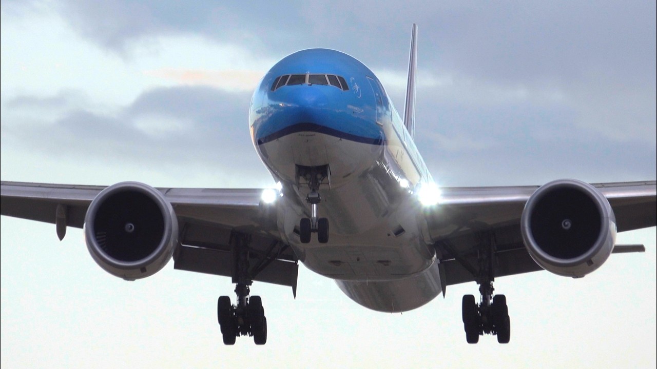 Plane Spotting | KLM Boeing 777-306(ER) Lands in Salt Lake City - AMS → ...