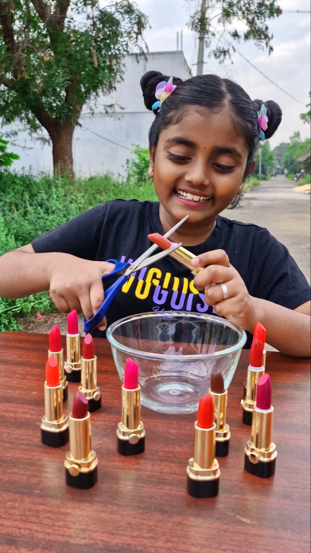 GIANT Lipstick CHOCOLATE? ? ?Tom\u0026Jerry ?DiyaIshwarya #shorts #viralvideo