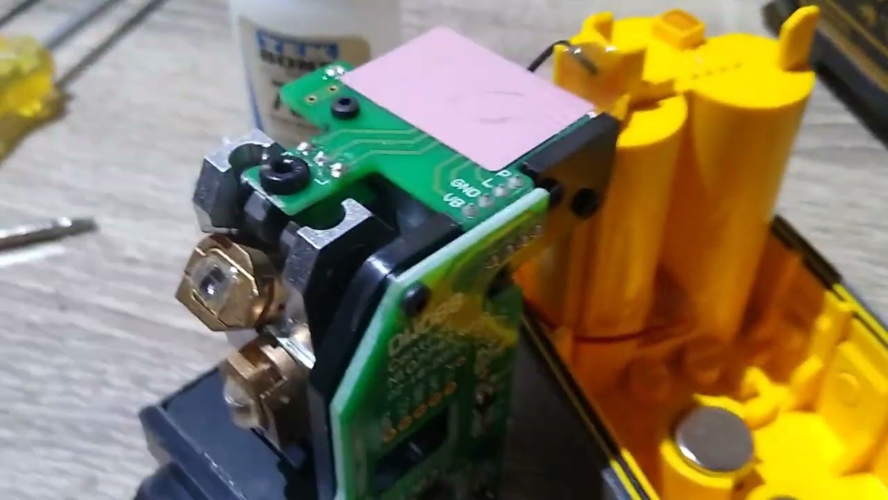 Nível laser  Dewalt com defeito, DW088,DW087 não liga, não dá nível, Resolvido!