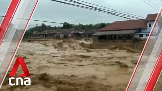 Flash floods and landslides in Jakarta destroy homes