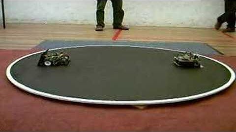 Sumo Robot Round 2 Fight 2