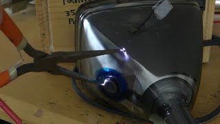 How and Why a CRT is Used as a Capacitor
I got shocked a little bit here. Be careful with capacitors yall!
C̶a̶t̶h̶o̶d̶e Capacitor Ray Tube
Capacitor Kit:
https://amzn.to/2JEDQhI
Donate to TT:
https://www.paypal.me/TannerTech How and Why a CRT is Used as a Capacitor