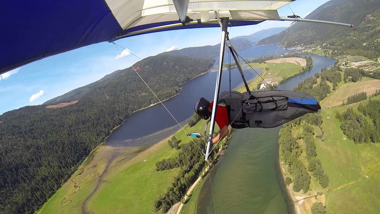 Hang Gliding Mara, BC