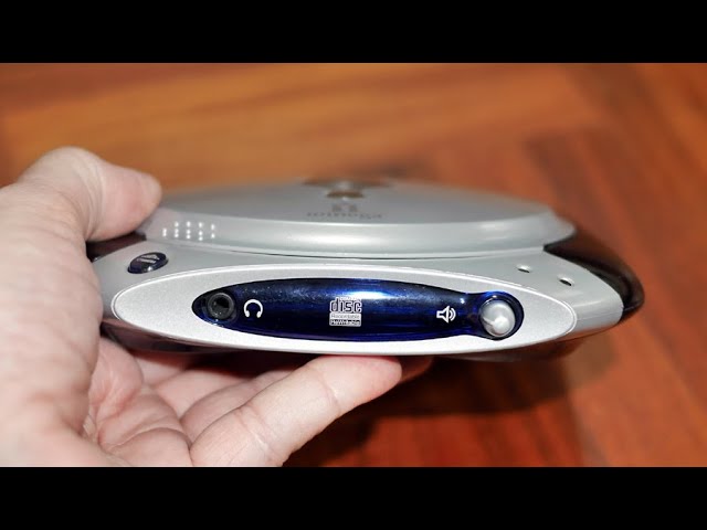 ジャンク　iomega アイオメガ　Predator CD-RWドライブ Iomega Predator CD-RW ZIPCD1024EXT CD Rewritable Drive F32