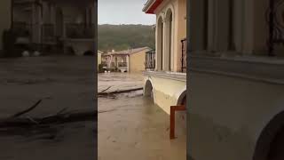 💧 България потъва! Наводнение унищожава всичко!