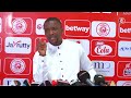 HALI YA OURA KIBABAGE NA KAGOMA BAADA YA KUUMIA KWENYE MCHEZO WA DERBY IPOJE MSIKIE SEMAJE HAPA 
