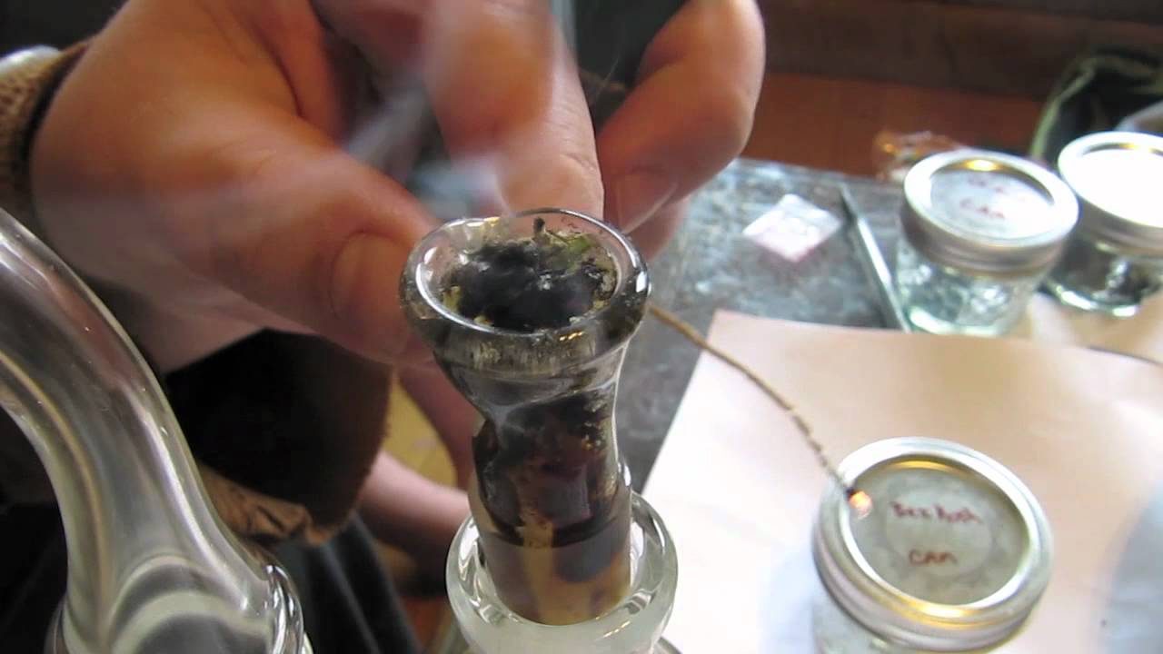 Bong rip of PRESIDENTIAL KUSH.