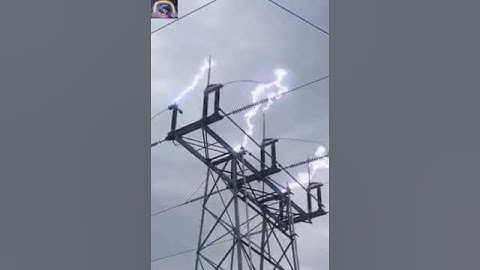 400 KV Isolator switch opening video in SUBSTATION|Education|#Electrical videos| #substation