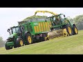 John Deere 8700i forage harvester chopping gras in Germany +++ TAKE V