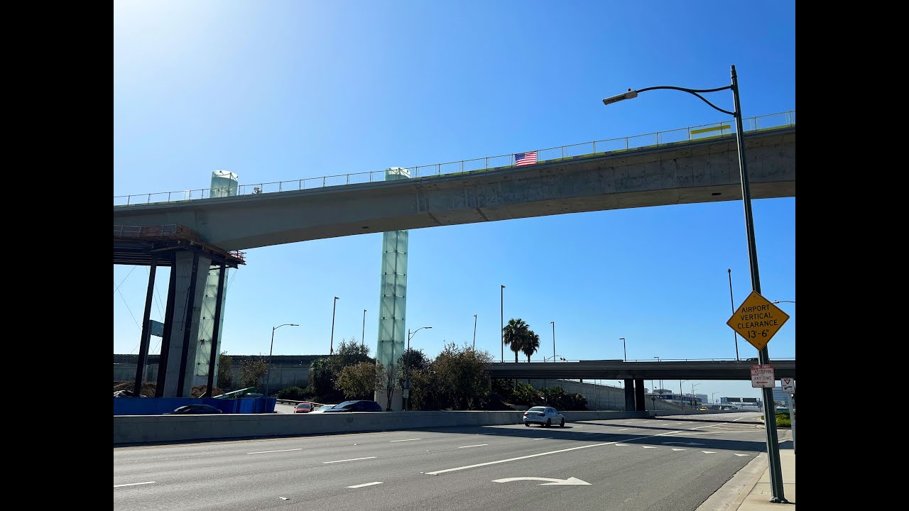 Time-lapse of Guideway Construction over Sepulveda Boulevard - YouTube