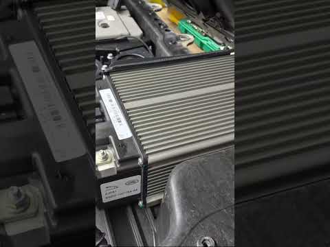 Land Rover 48V mild hybrid battery repair in progress #landrover #landrover48v #48Vbattery #48Vmild