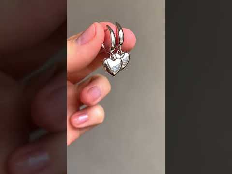 Сережки з підвісками серця медична сталь родій (x191), видео 1