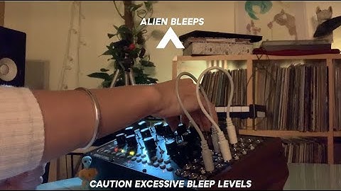 Moog Mother-32 patch demo - No talking, just bleeps